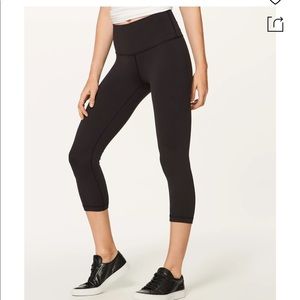 Lulu lemon wonder under crop 21 in
